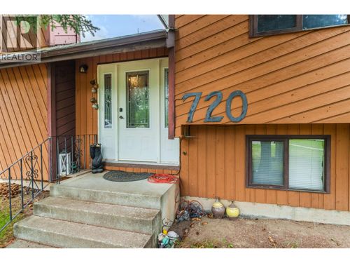 720 Cariboo Trail, 100 Mile House, BC, V0K2E0 | Card Image