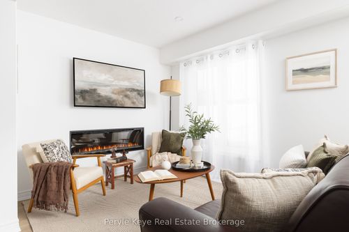 47 Charles Morley Blvd, Huntsville, ON, P1H0G5 | Card Image