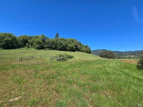 23300 Eastside Rd, Willits, CA, 95490-5709 | Card Image