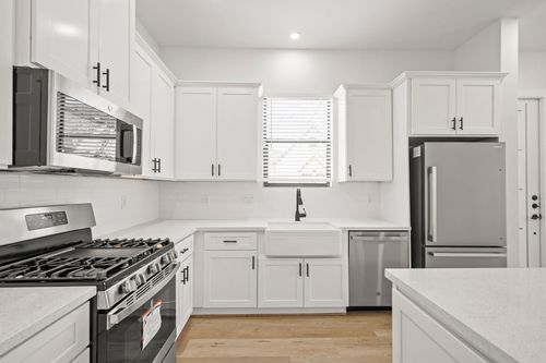 3417 Tuam St, Houston, TX, 77004-2255 | Card Image