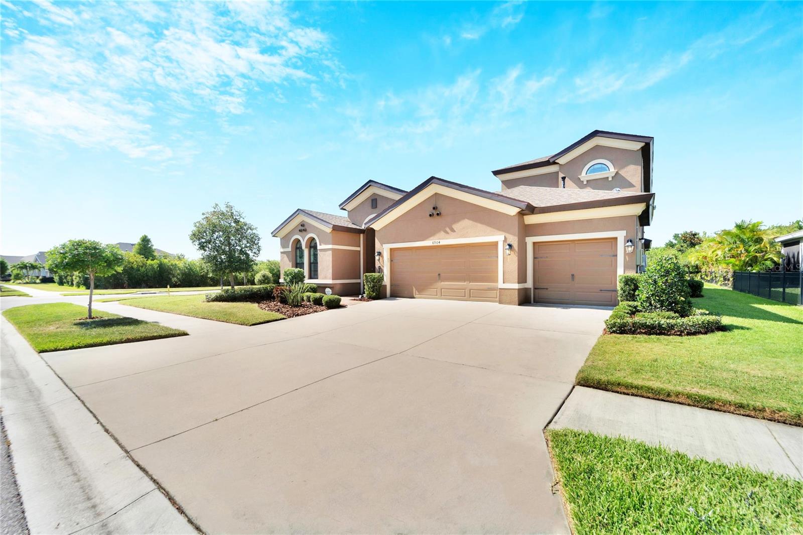 Ebb Tide Ave, Apollo Beach, FL 33572