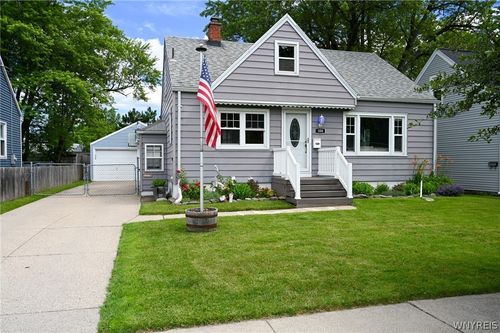 100 Moulton Ave, Buffalo, NY, 14223-2032 | Card Image