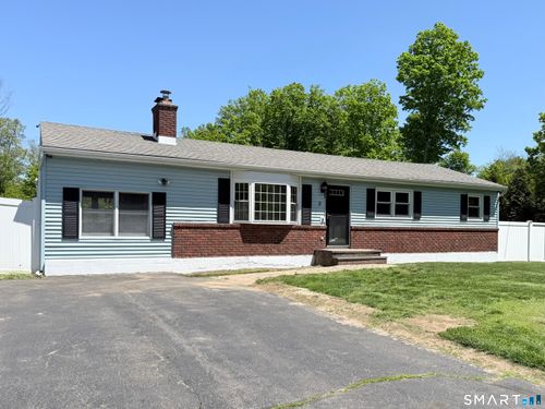 8 Tracy Ter, Seymour, CT, 06483-3019 | Card Image
