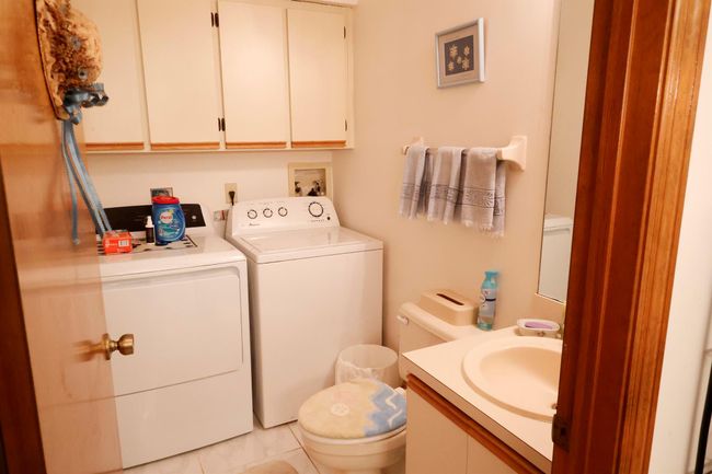 3302 Se Guenevere Ln, Condo with 2 bedrooms, 3 bathrooms and null parking in Port St Lucie FL | Image 11