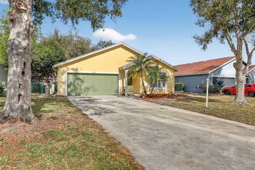 9042 Sw Caprice Cir, Stuart, FL, 34997-1312 | Card Image