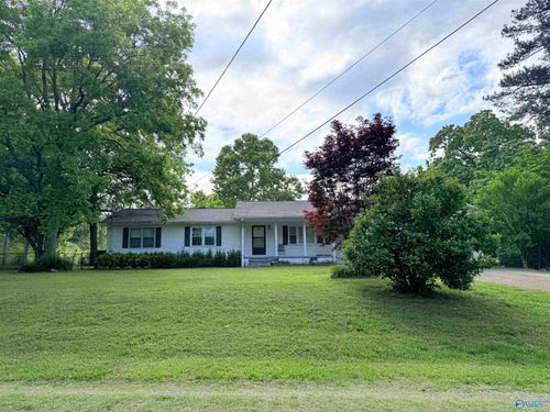 372 Snow Point Road, Guntersville, AL, 35976 | Card Image