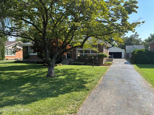 2809 Esther Blvd, Louisville, KY, 40220-1101 | Card Image