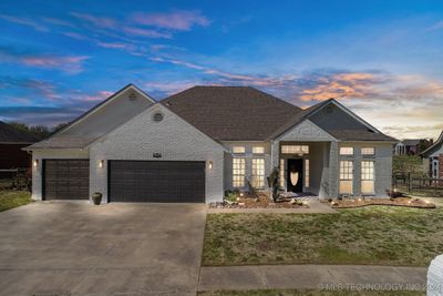 8304 N 101st East Avenue, House other with 4 bedrooms, 2 bathrooms and null parking in Owasso OK | Image 1