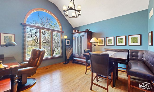 2232 Durand Dr, Townhouse with 2 bedrooms, 2 bathrooms and 2 parking in Downers Grove IL | Image 24
