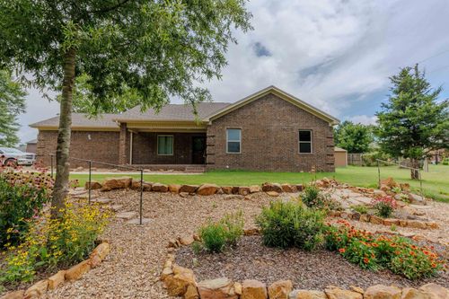 317 Oakwood Ln, Perryville, AR, 72126-9119 | Card Image