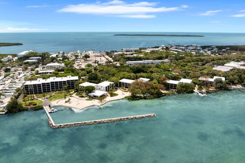 apt-s1-97652 Overseas Highway, Key Largo, FL, 33037 | Card Image