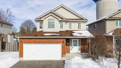 256 Charlotta St, Baden, ON, N3A4M8 | Card Image