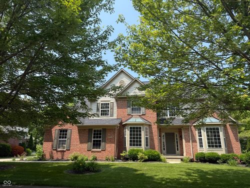 7552 Prairie View Ln, Indianapolis, IN, 46256-8405 | Card Image