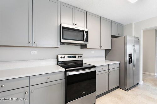 11642 Palladio Way, JACKSONVILLE, FL, 32218-9347 | Card Image