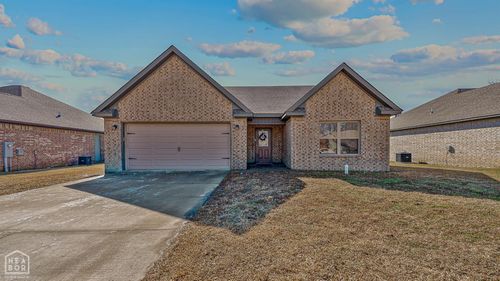 111 Cameron Ave, Brookland, AR, 72417-9110 | Card Image