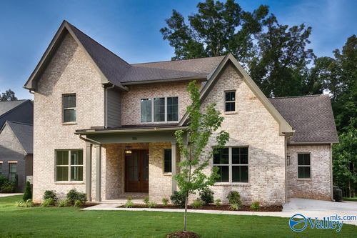 106 Bishop Bend Rd, Huntsville, AL, 35806-2991 | Card Image