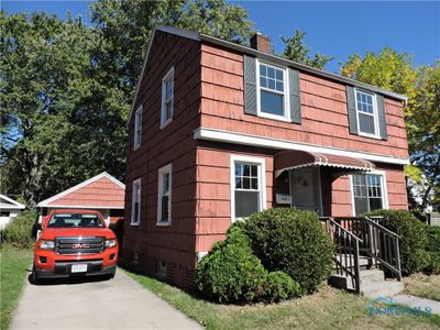 1216 Eleanor Avenue, House other with 3 bedrooms, 1 bathrooms and 1 parking in Toledo OH | Image 1