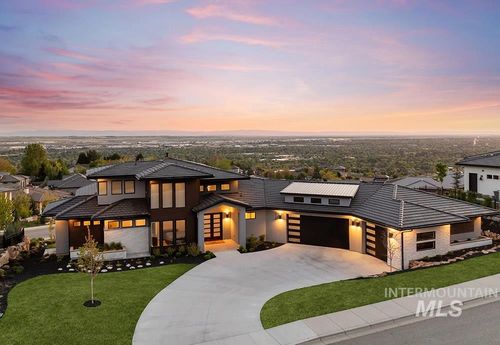 1519 S Galaxy Way, Boise, ID, 83712-8537 | Card Image