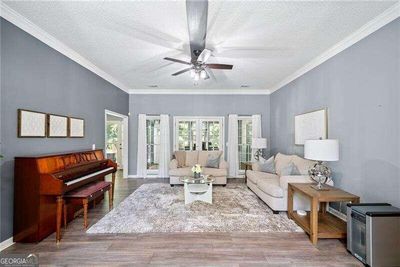 193 Colonial Drive, House other with 3 bedrooms, 2 bathrooms and null parking in Woodstock GA | Image 3