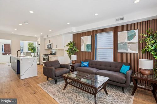 6321 9th St Nw, WASHINGTON, DC, 20011-1147 | Card Image