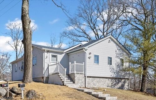 1-761 Brooklyn Mountain Rd, Hopatcong, NJ, 07843-1700 | Card Image
