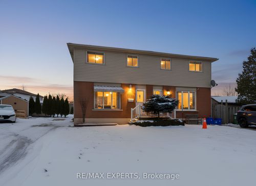 238 Lawnhurst Crt, Hamilton, ON, L8V4R4 | Card Image