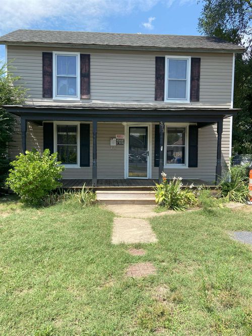 373 S Magnolia Ave, WAYNESBORO, VA, 22980-3605 | Card Image