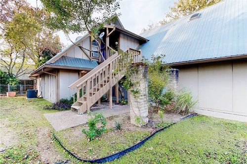 b-8612 Bowling Green Dr, Austin, TX, 78757-7020 | Card Image