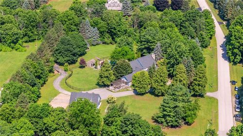 6618 Carriage Trail, Burlington, ON, L7P0J6 | Card Image