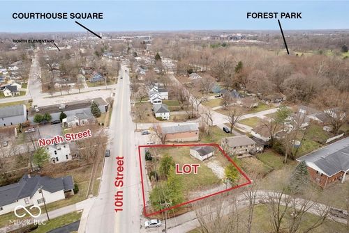 1053 N 10th St, Noblesville, IN, 46060-1803 | Card Image