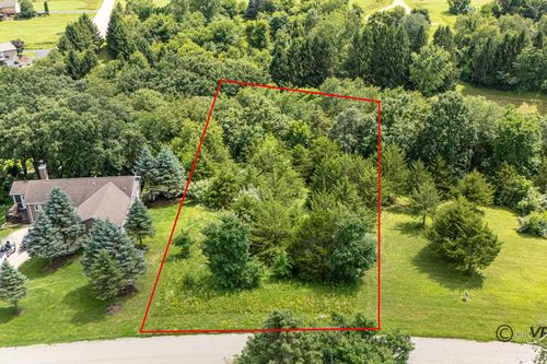 11A70 Fairway Dr, APPLE RIVER, IL, 61001-9760 | Card Image