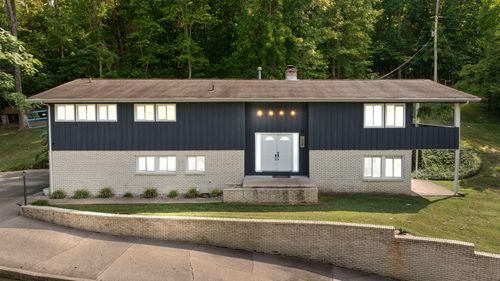 52 Granite Dr, Somerset, KY, 42501-6274 | Card Image