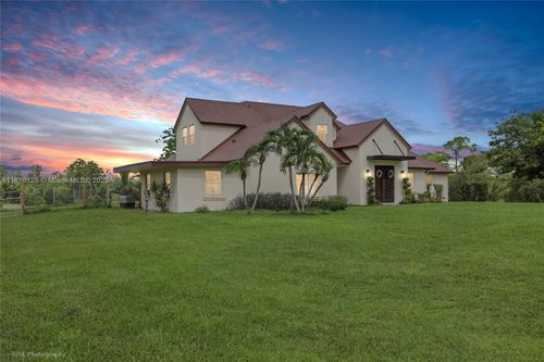 5681 Reynolds Rd, Wellington, FL, 33449-8440 | Card Image