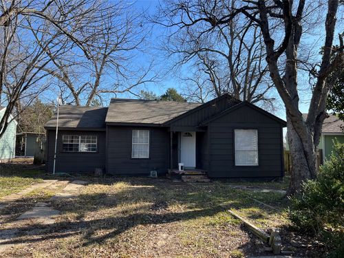 1104 Bell Dr, Greenville, TX, 75401-2210 | Card Image