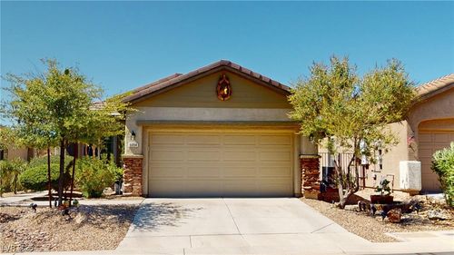 6094 Majestic Wind Ave, Las Vegas, NV, 89122-3499 | Card Image