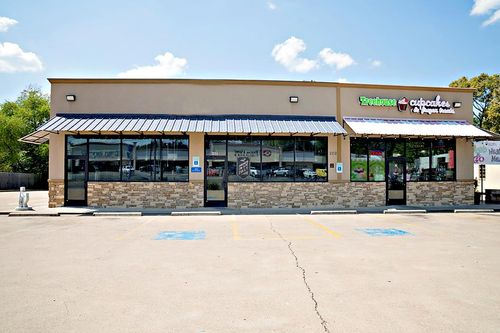 220 S Palestine St, Athens, TX, 75751-2508 | Card Image