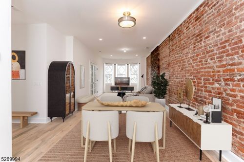 2a-15 North Ave E, Cranford, NJ, 07016-2112 | Card Image