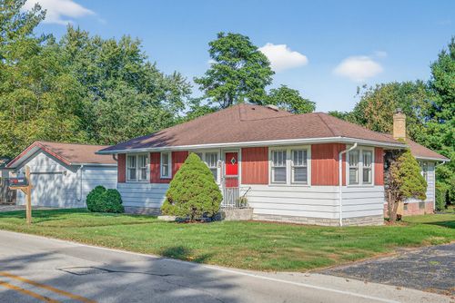 27569 N Beech St, Island Lake, IL, 60042-8454 | Card Image
