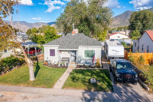 490 Parkway Ave, Tooele, UT, 84074-1838 | Card Image