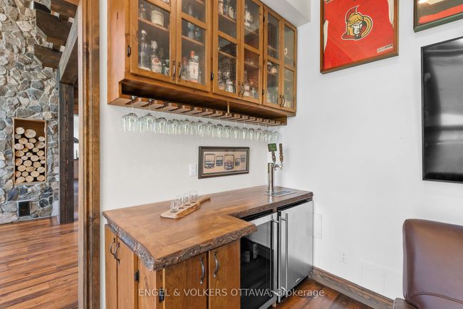 159 Bluff Point Dr, House other with 9 bedrooms, 7 bathrooms and 17 parking in Calabogie ON | Image 15