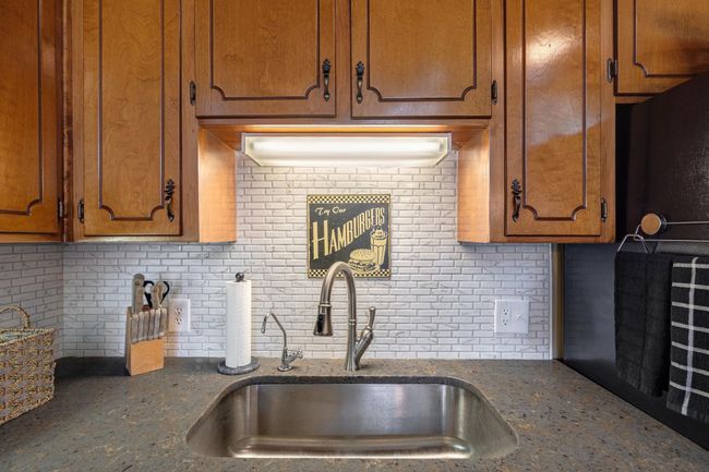 190 Hickory Pt, House other with 4 bedrooms, 3 bathrooms and null parking in Buckhead GA | Image 12