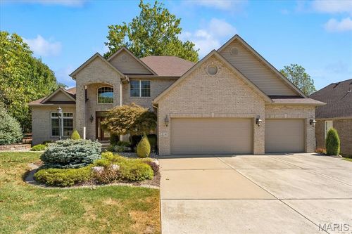 5 Timber Bluff Court, Glen Carbon, IL, 62034 | Card Image