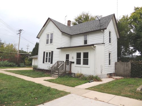 317 Edward St, Sycamore, IL, 60178-2115 | Card Image