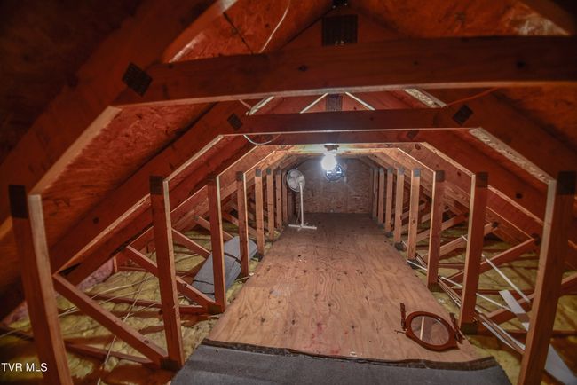Attic | Image 30