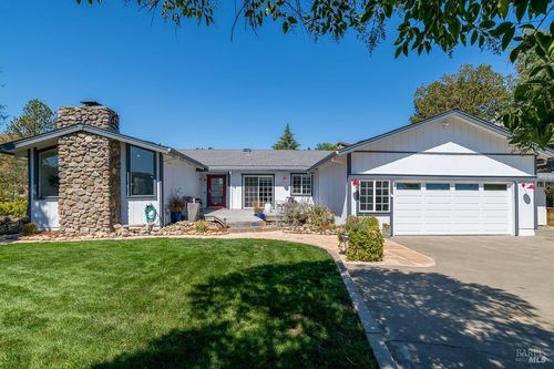 36 Andreas Ct, Novato, CA, 94945-1203 | Card Image