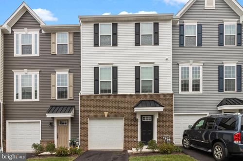 109 Almond Dr, LANSDALE, PA, 19446-3856 | Card Image
