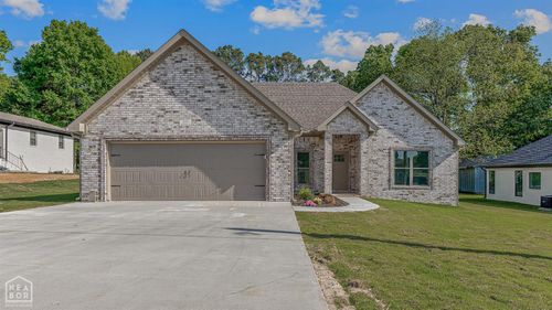 2011 Wildrose Ln, Paragould, AR, 72450-6228 | Card Image