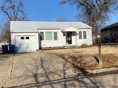 1303 Seminole Ave, McAlester, OK, 74501-6057 | Card Image