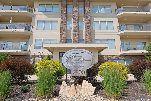 308-2800 Lakeview Dr, Prince Albert, SK, S6W0A4 | Card Image