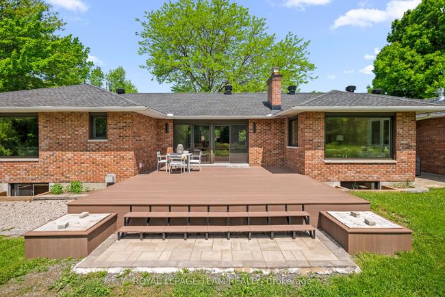 1056 Heenan Terr, House other with 4 bedrooms, 4 bathrooms and 6 parking in Manotick ON | Image 46